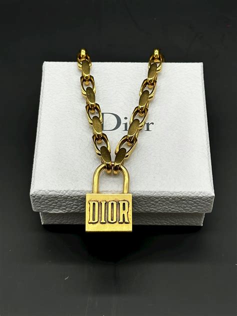 dior lucky locket necklace dupe|Dior necklace.